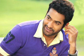 ntr,poori jagannath,bandla ganesh,temper,dubbing  ఎన్టీఆర్ డబ్బింగ్ చెప్పనన్నాడా..?